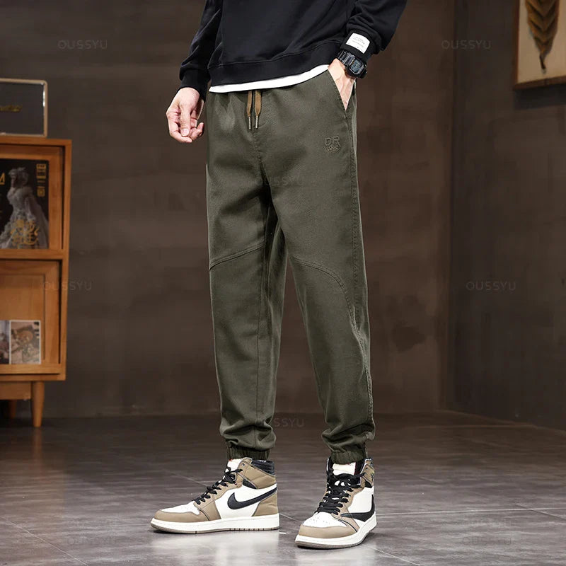 Stylish Relaxed Fit Men's Cargo Casual Pants