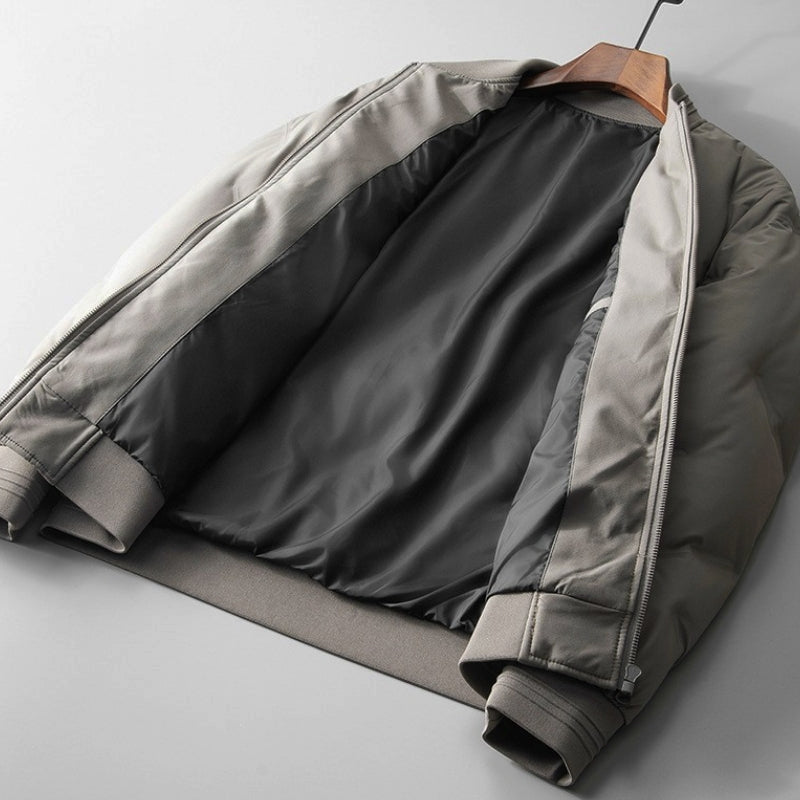 Victor Lightweight Jacket for City and Outdoors