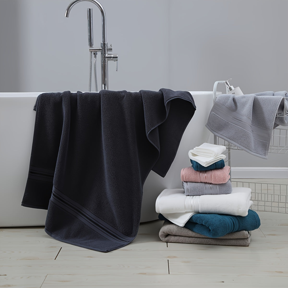 Stylish 8-Piece Bath Towel Set