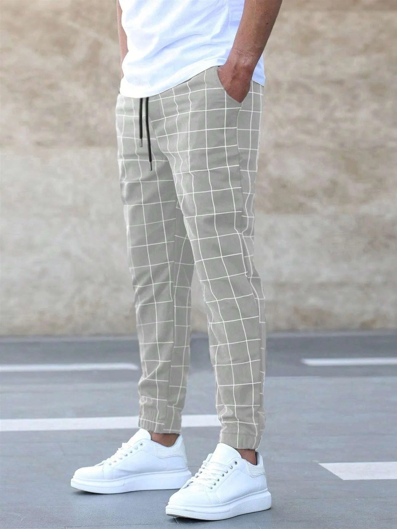 Men's Plaid Joggers