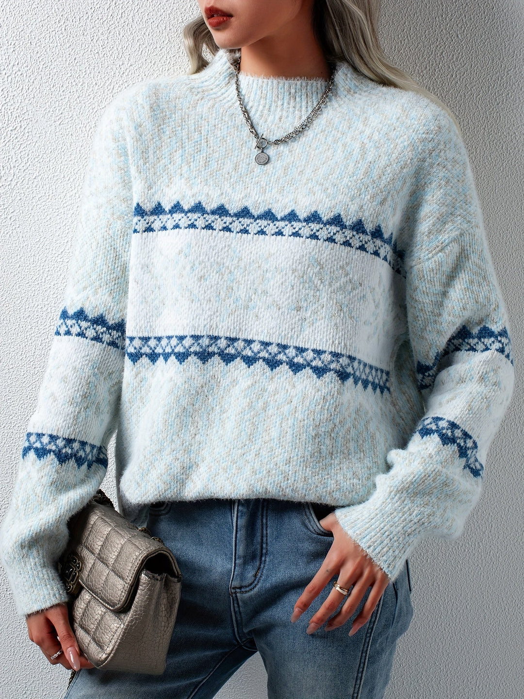 Gemütlicher Damen-Pullover mit Schneeflocken-Muster