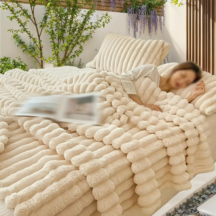 Weiche Damen Kunstfell-Kuscheldecke