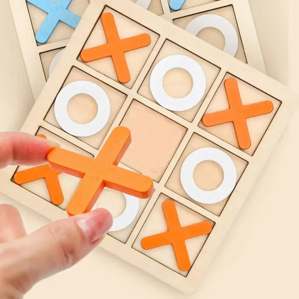 Klassisches Damen Tic Tac Toe Holzbrettspiel