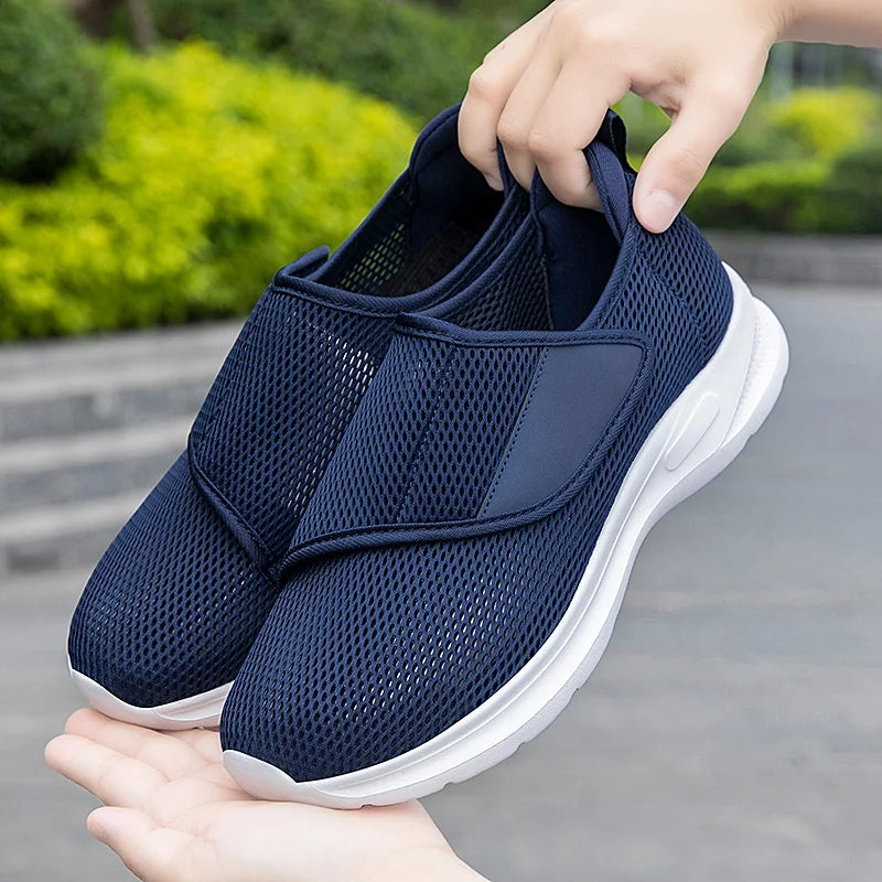 Men's Comfortable Wide Fit Shoes