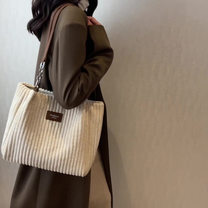 Stylische Damen Schultertasche im Cord-Look
