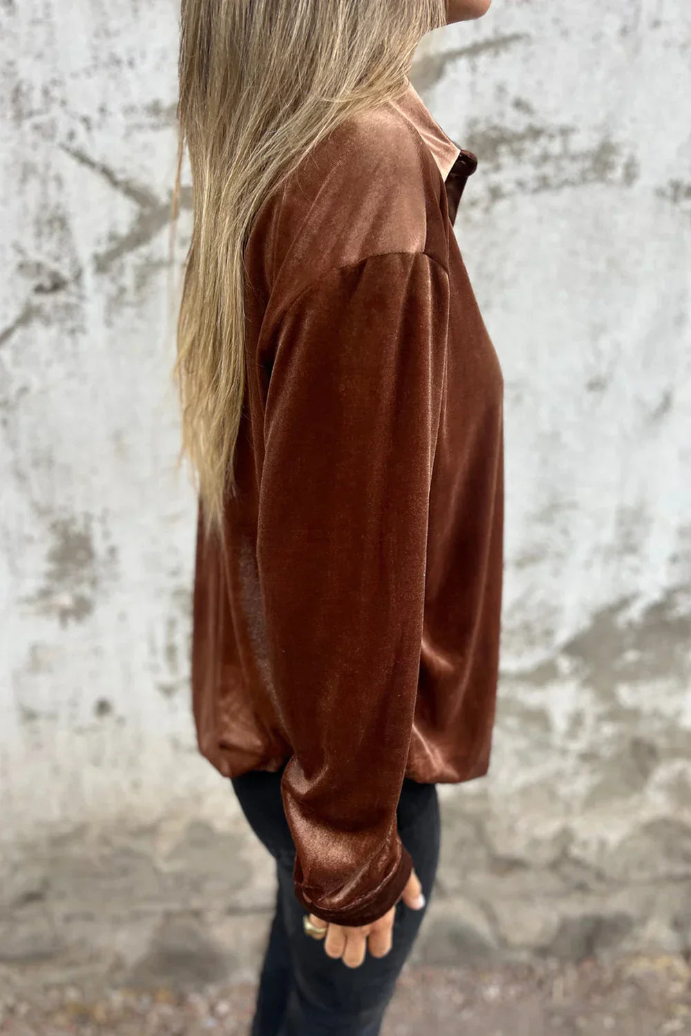 Samtweiche Damen Bluse mit Knopfleiste