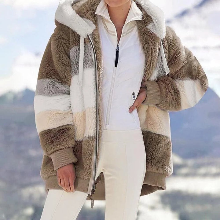 Mila Flauschige Damen Kunstfelljacke