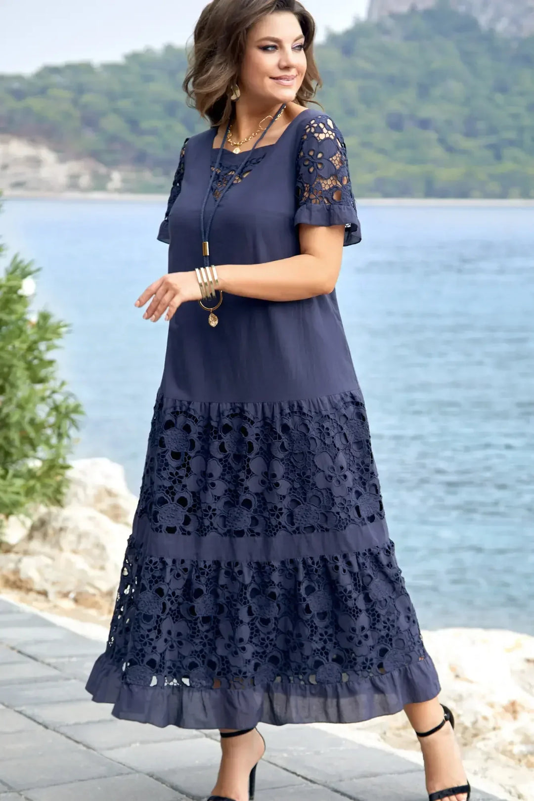 Sophie Zeitloses Damen Kleid