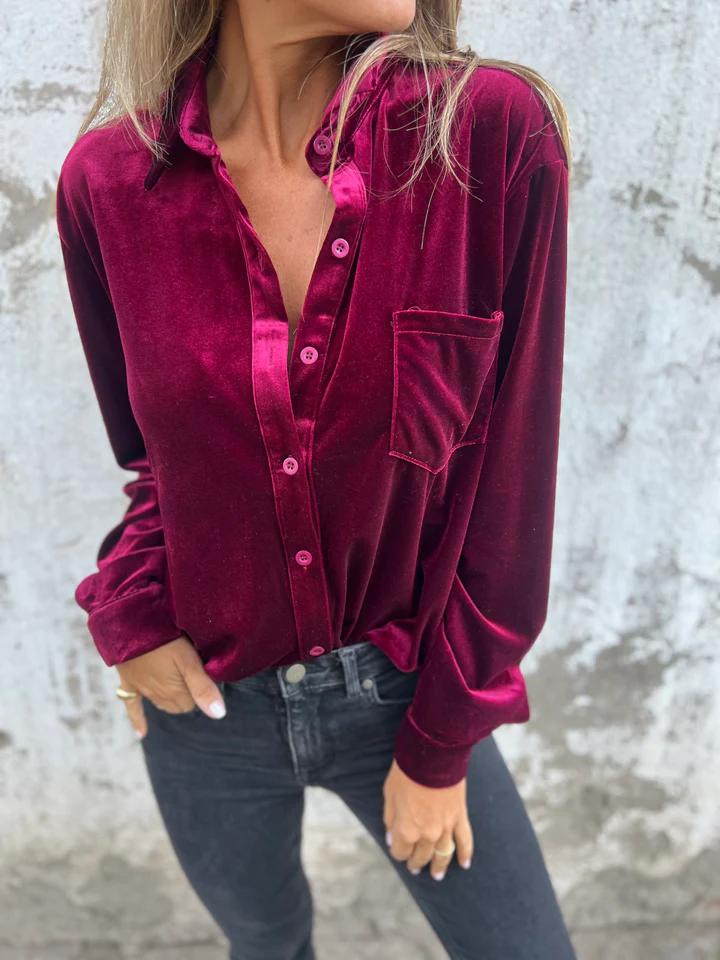 Samtweiche Damen Bluse mit Knopfleiste